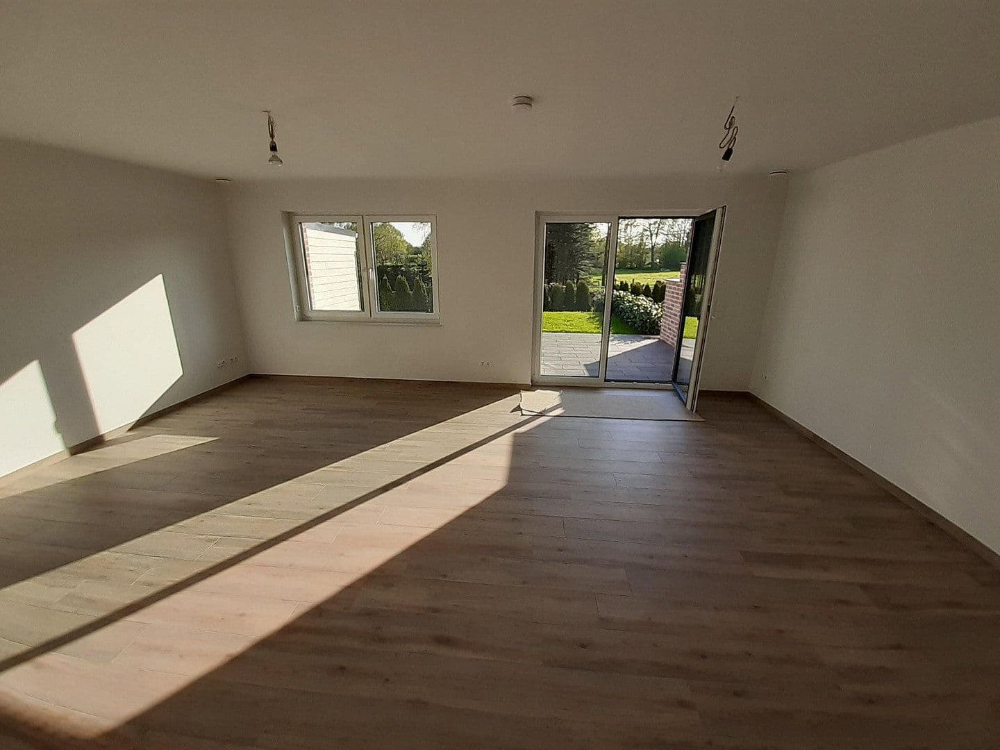 Prenájom domu 126 m², pozemok 350 m², Schmalfeld, Šlezvicko-Holštajnsko Prenájom domu 126 m², pozemok 350 m², Schmalfeld, Šlezvicko-Holštajnsko