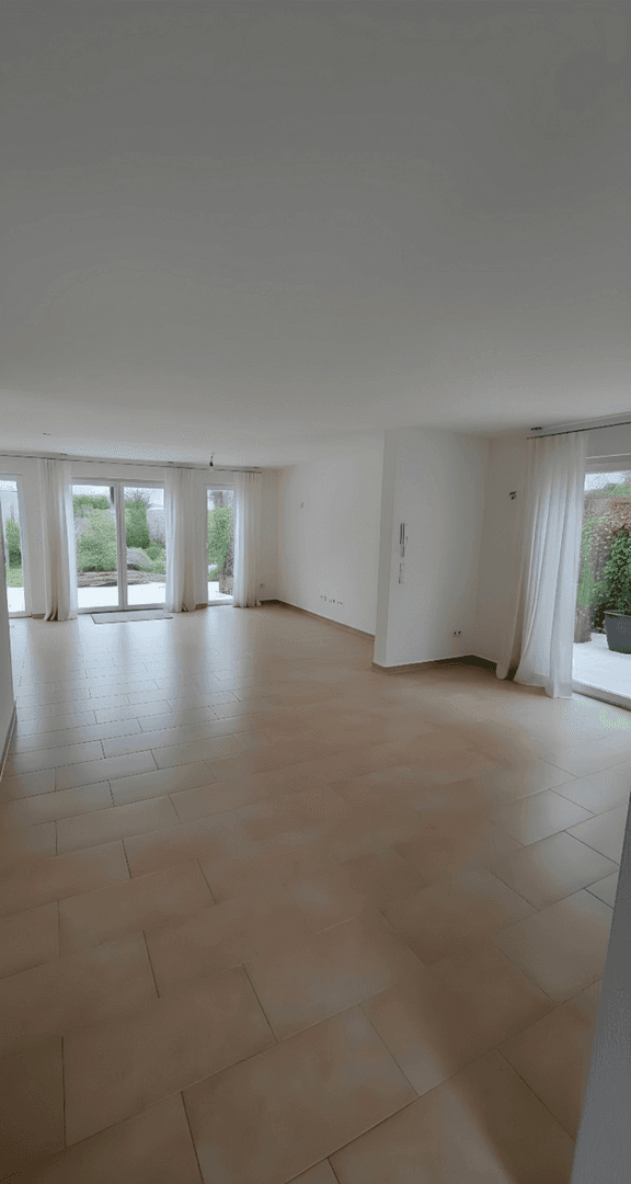 Predaj domu 198 m², pozemok 275 m², Mainz, Porýnie-Falcko Predaj domu 198 m², pozemok 275 m², Mainz, Porýnie-Falcko