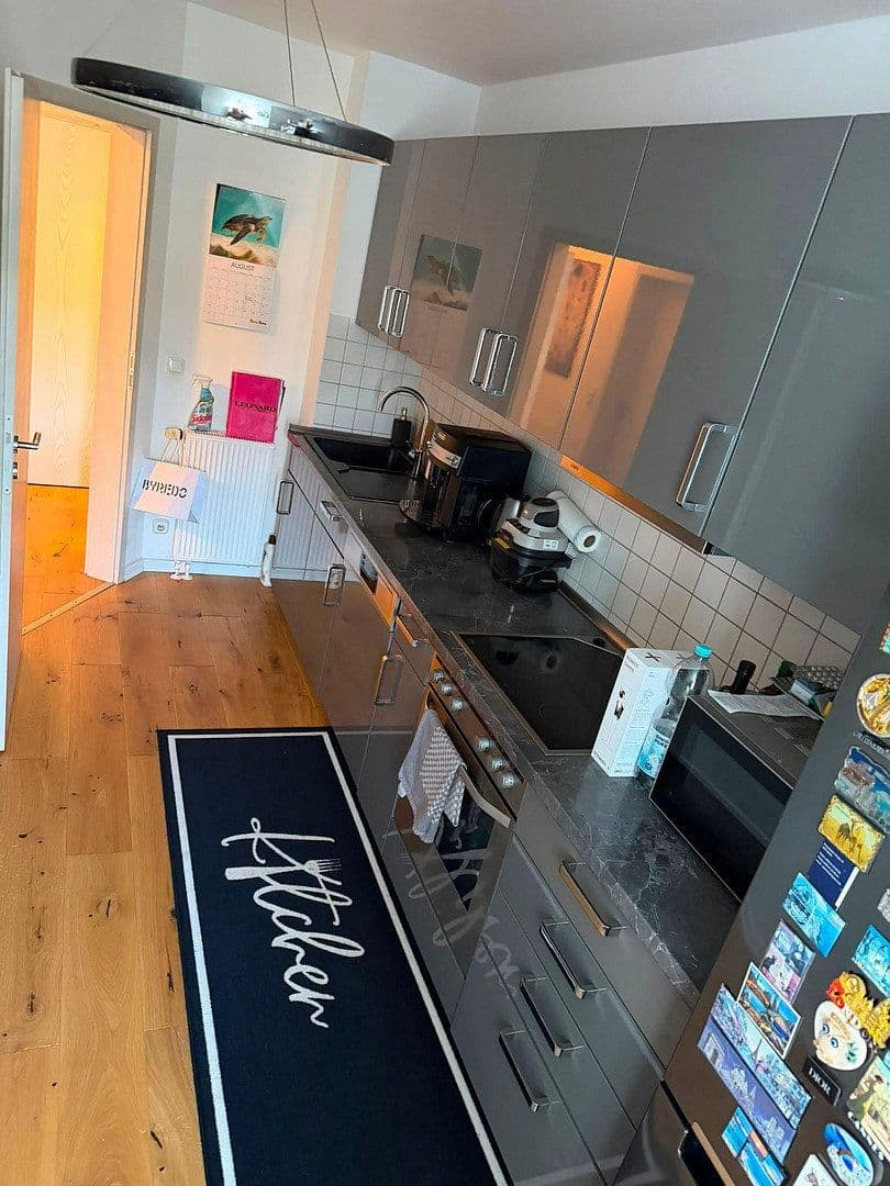 Prenájom bytu 3-izbový 73 m², Rathelbeckstr, Düsseldorf, Severné Porýnie - Westfálsko Prenájom bytu 3-izbový 73 m², Rathelbeckstr, Düsseldorf, Severné Porýnie - Westfálsko