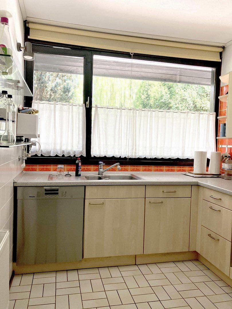 Predaj domu 130 m², pozemok 845 m², Ratekau, Šlezvicko-Holštajnsko Predaj domu 130 m², pozemok 845 m², Ratekau, Šlezvicko-Holštajnsko