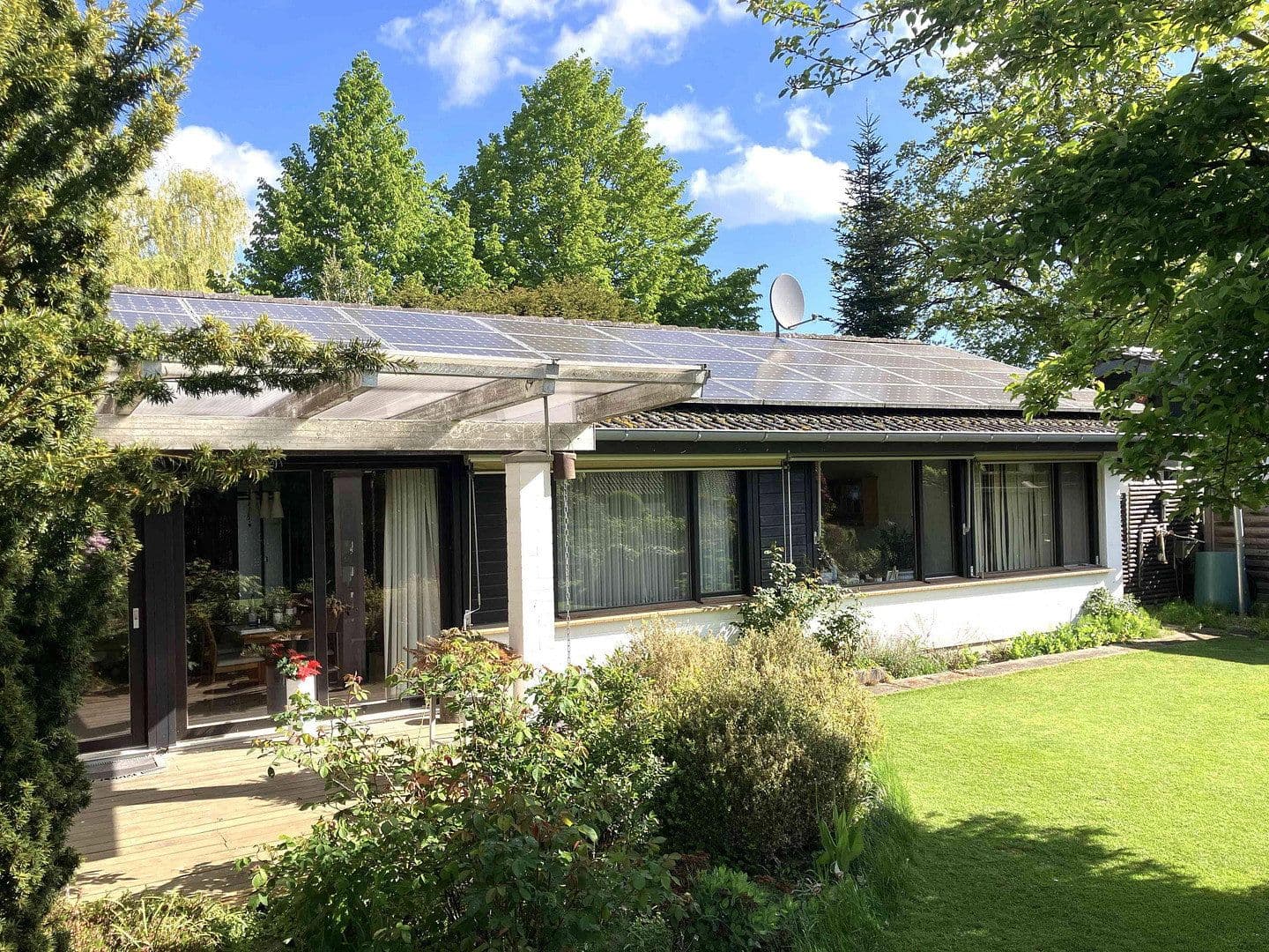 Predaj domu 130 m², pozemok 845 m², Ratekau, Šlezvicko-Holštajnsko Predaj domu 130 m², pozemok 845 m², Ratekau, Šlezvicko-Holštajnsko
