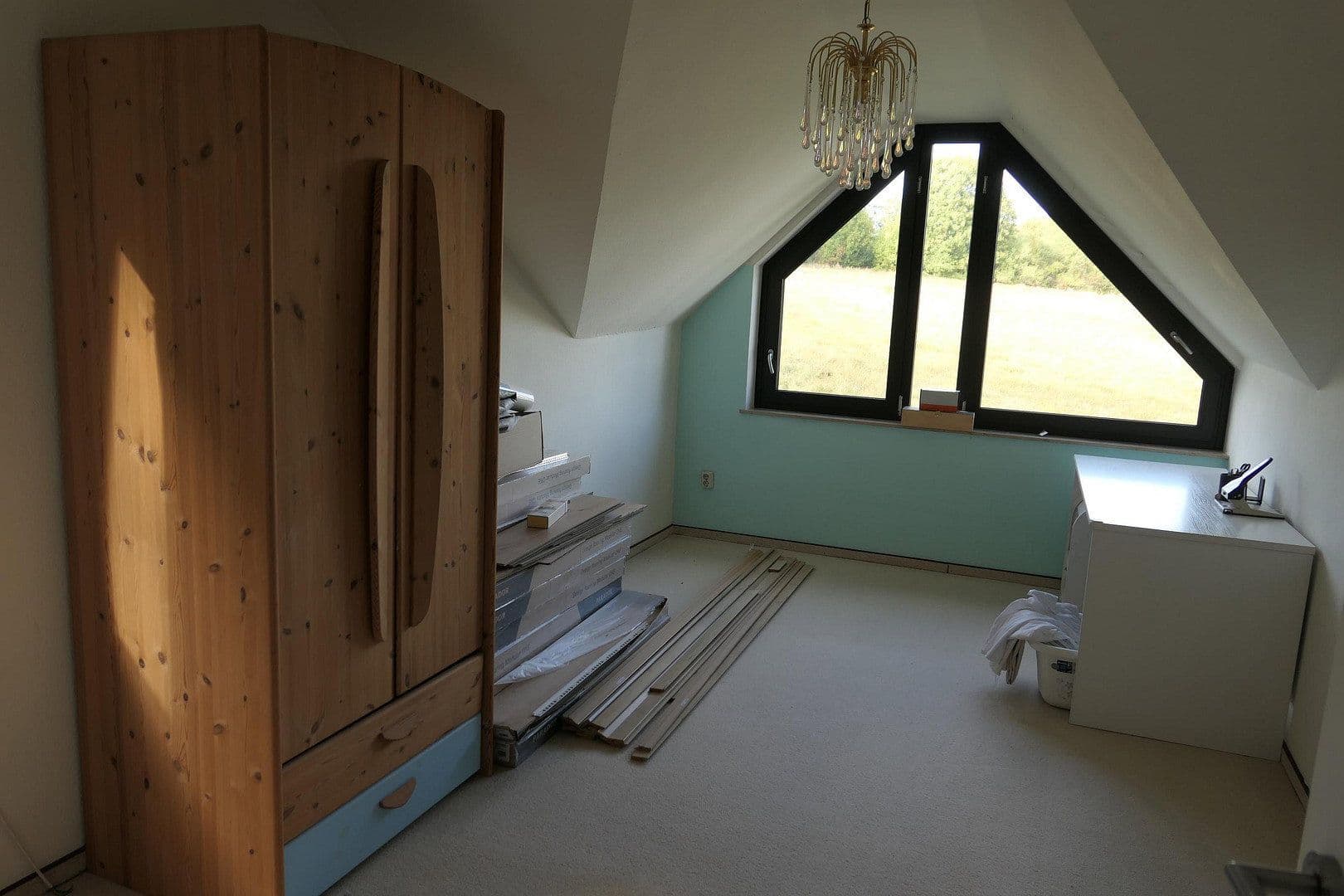Predaj domu 224 m², pozemok 410 m², Flörsheim, Hesensko Predaj domu 224 m², pozemok 410 m², Flörsheim, Hesensko