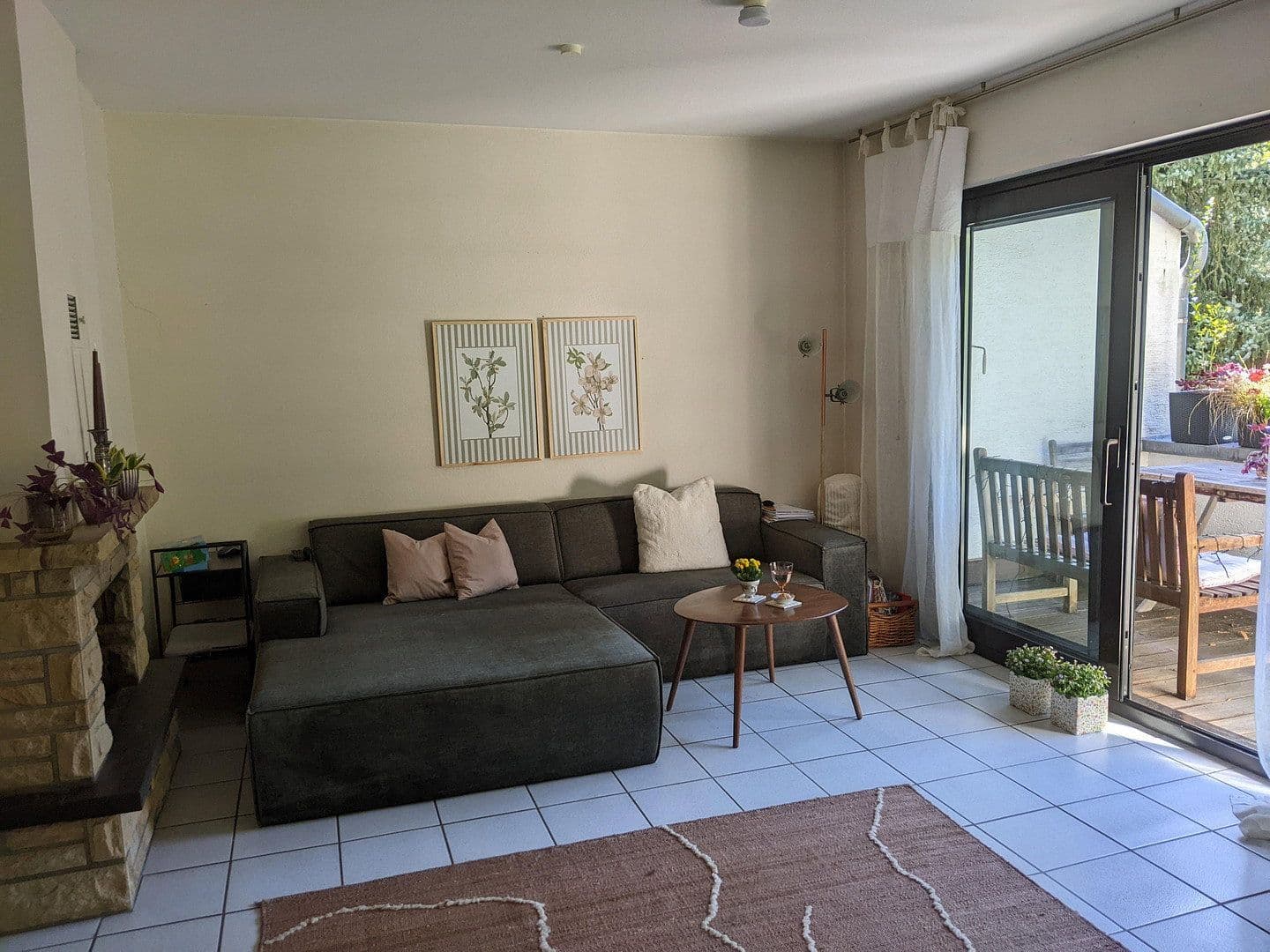 Predaj domu 224 m², pozemok 410 m², Flörsheim, Hesensko Predaj domu 224 m², pozemok 410 m², Flörsheim, Hesensko