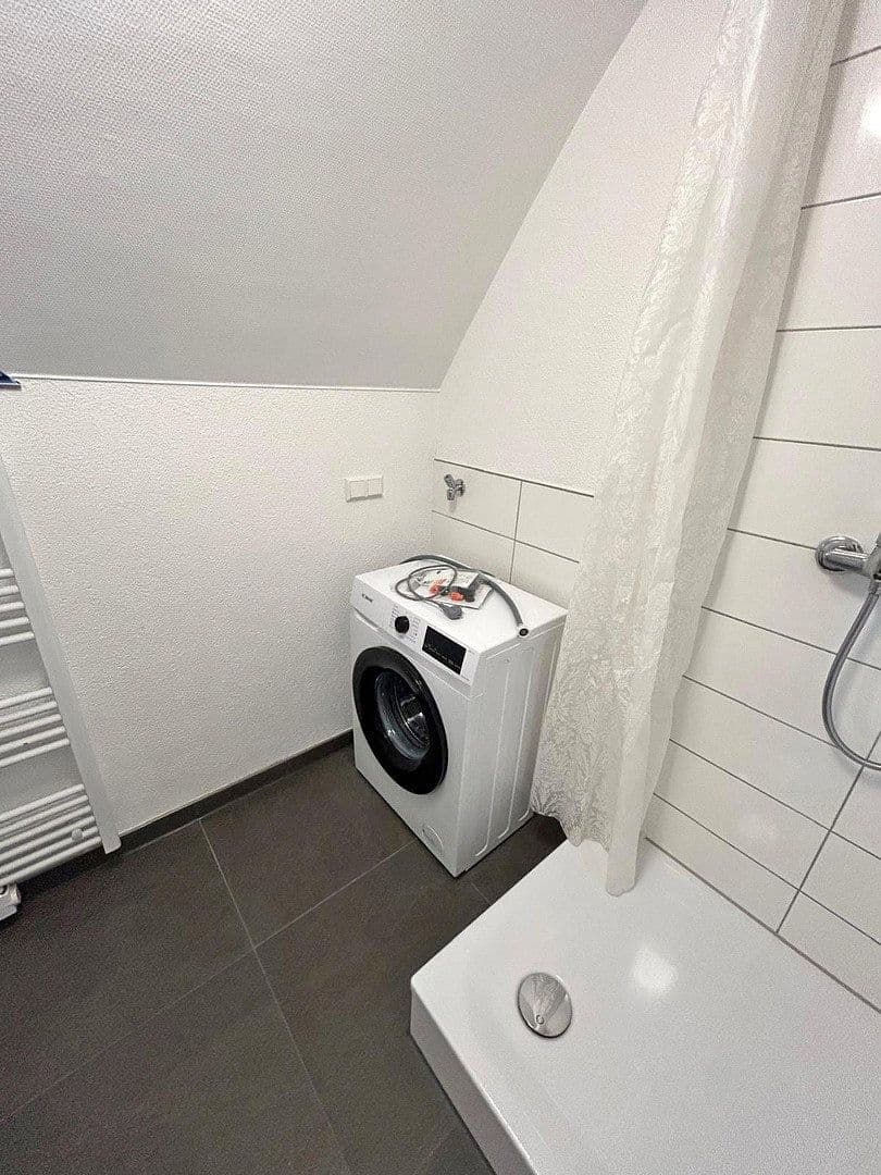 Prenájom bytu 2-izbový 55 m², Weiherer Str. 3, Ubstadt-Weiher, Bádensko-Wurttembersko Prenájom bytu 2-izbový 55 m², Weiherer Str. 3, Ubstadt-Weiher, Bádensko-Wurttembersko