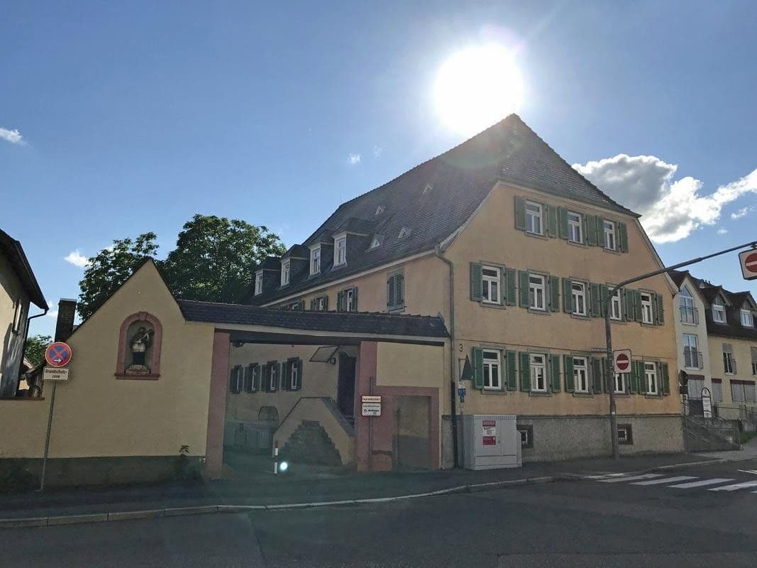 Prenájom bytu 2-izbový 55 m², Weiherer Str. 3, Ubstadt-Weiher, Bádensko-Wurttembersko Prenájom bytu 2-izbový 55 m², Weiherer Str. 3, Ubstadt-Weiher, Bádensko-Wurttembersko