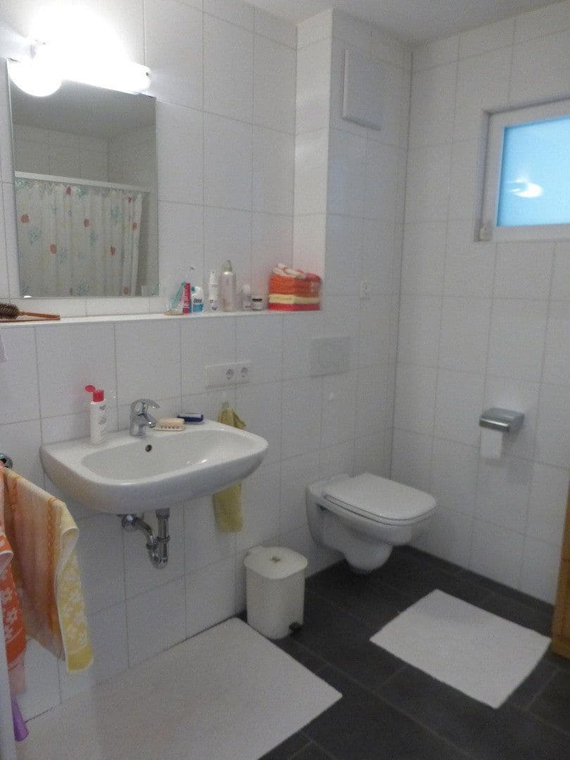Prenájom bytu 2-izbový 78 m², Basler Str. 45, Bad Krozingen, Bádensko-Wurttembersko Prenájom bytu 2-izbový 78 m², Basler Str. 45, Bad Krozingen, Bádensko-Wurttembersko