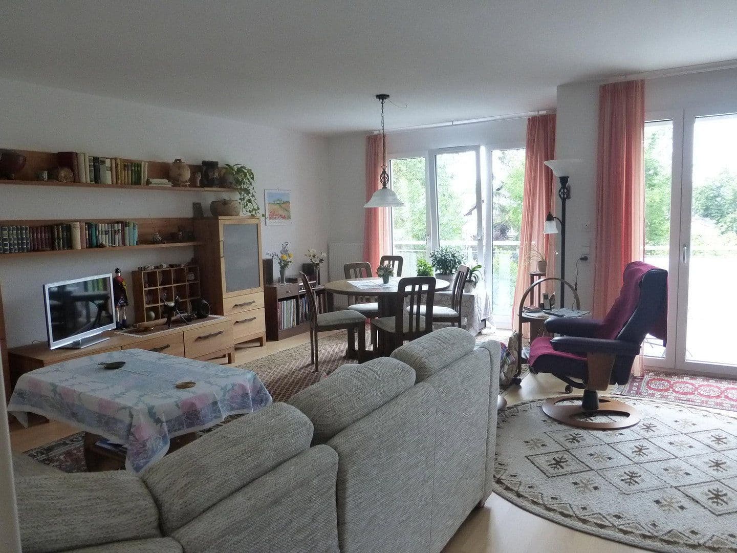 Prenájom bytu 2-izbový 78 m², Basler Str. 45, Bad Krozingen, Bádensko-Wurttembersko Prenájom bytu 2-izbový 78 m², Basler Str. 45, Bad Krozingen, Bádensko-Wurttembersko