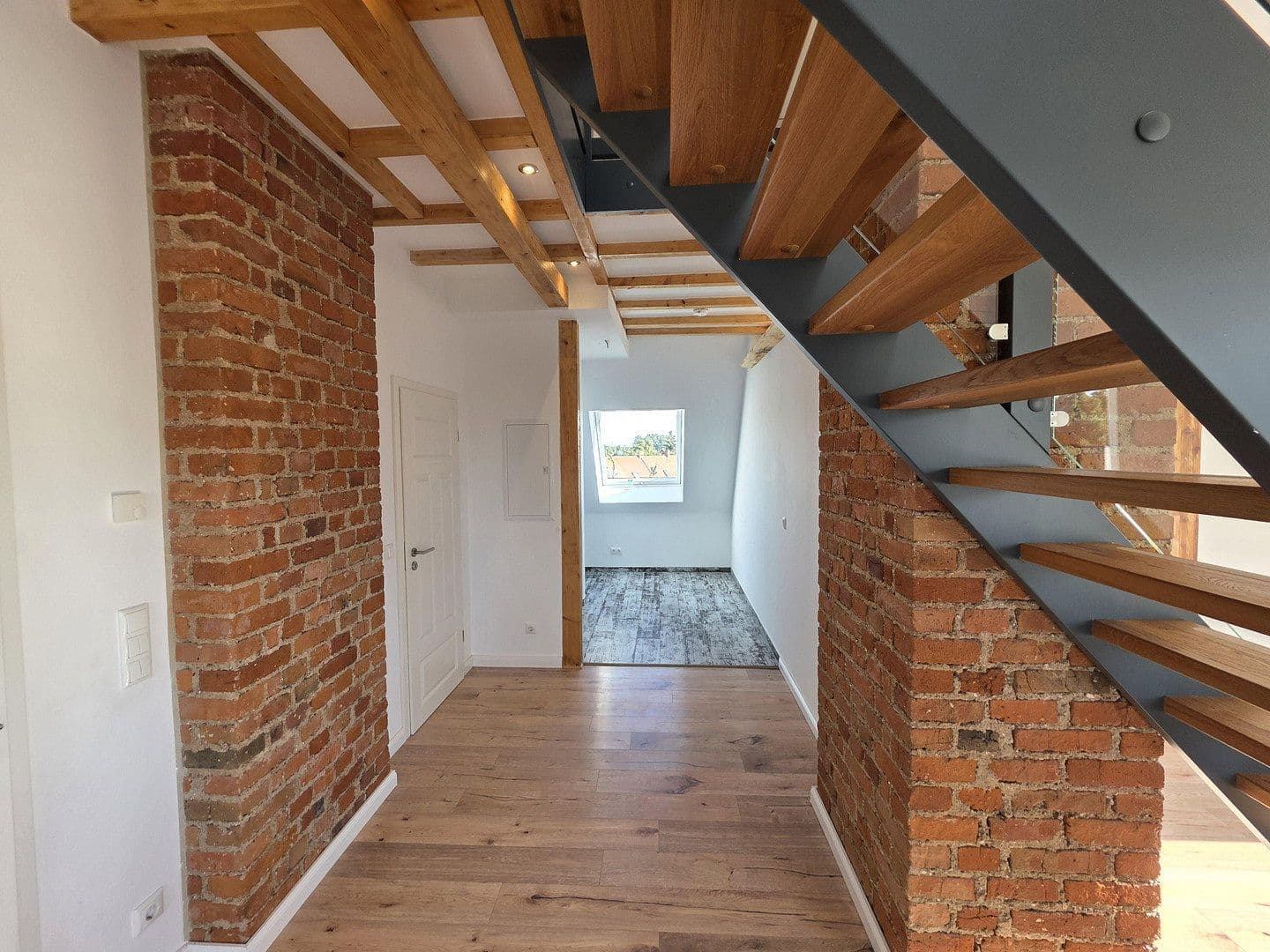 Prenájom bytu 3-izbový 67 m², Weidenhof 24, Leipzig, Sasko Prenájom bytu 3-izbový 67 m², Weidenhof 24, Leipzig, Sasko