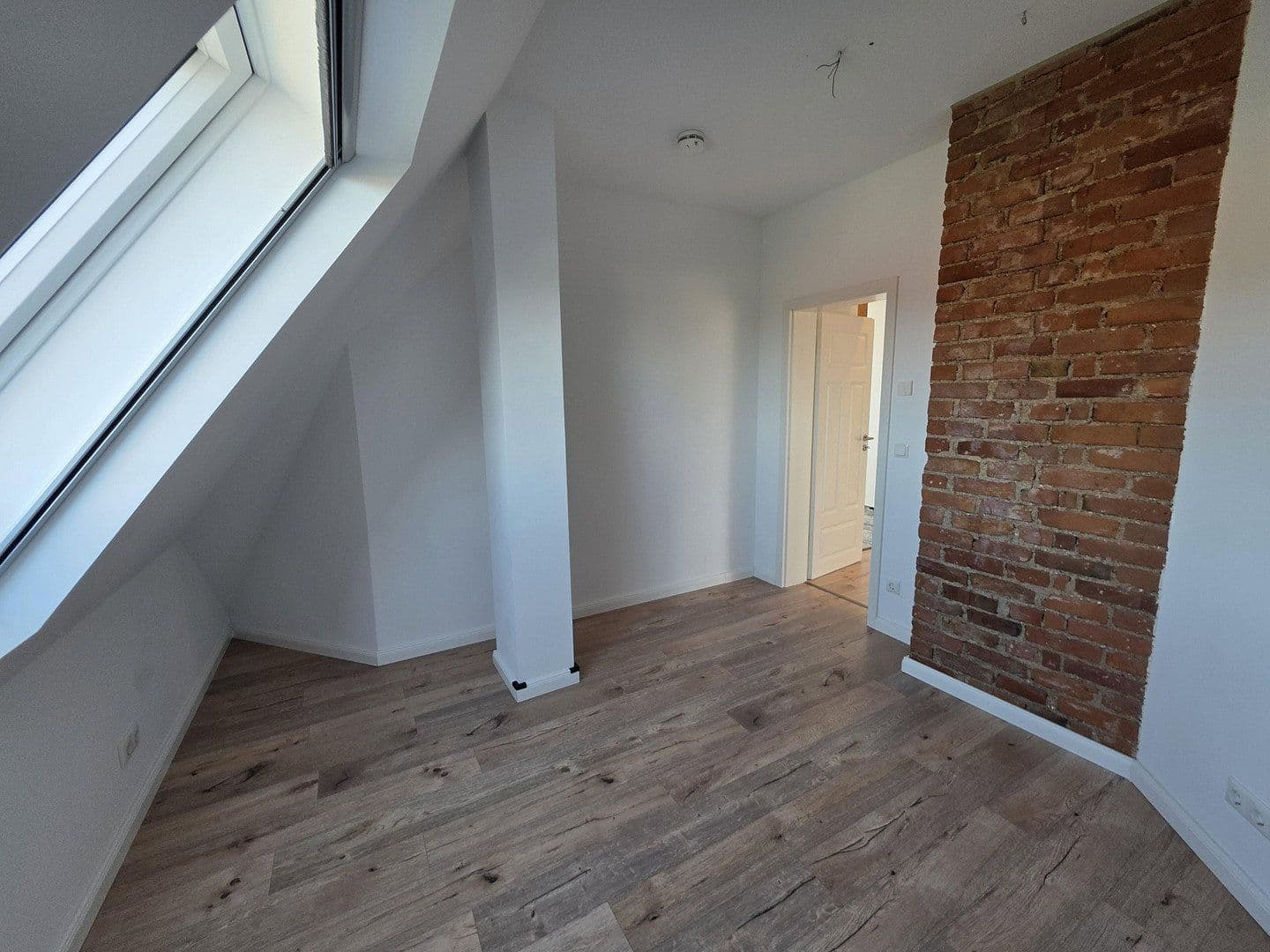 Prenájom bytu 3-izbový 67 m², Weidenhof 24, Leipzig, Sasko Prenájom bytu 3-izbový 67 m², Weidenhof 24, Leipzig, Sasko