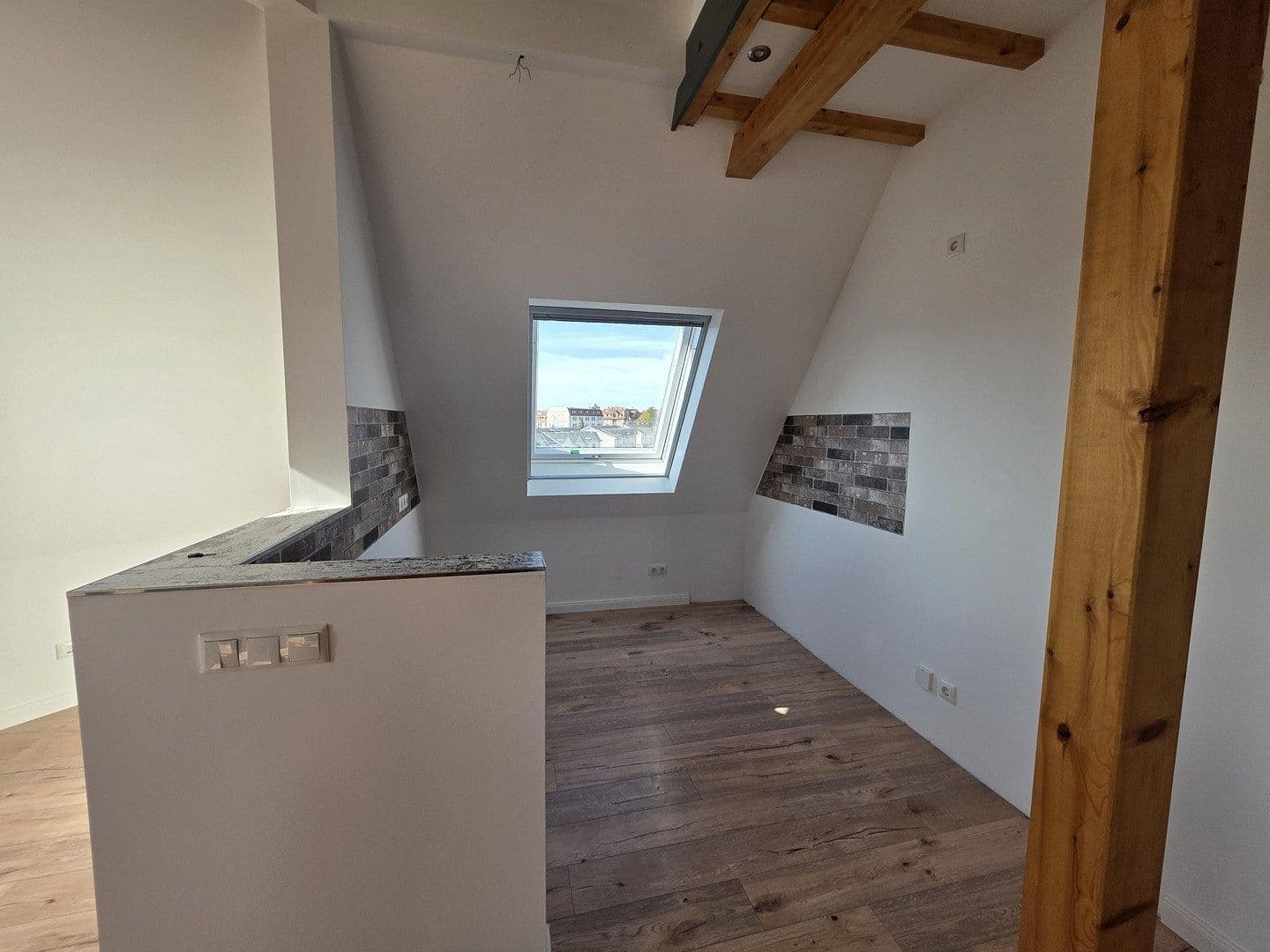Prenájom bytu 3-izbový 67 m², Weidenhof 24, Leipzig, Sasko Prenájom bytu 3-izbový 67 m², Weidenhof 24, Leipzig, Sasko