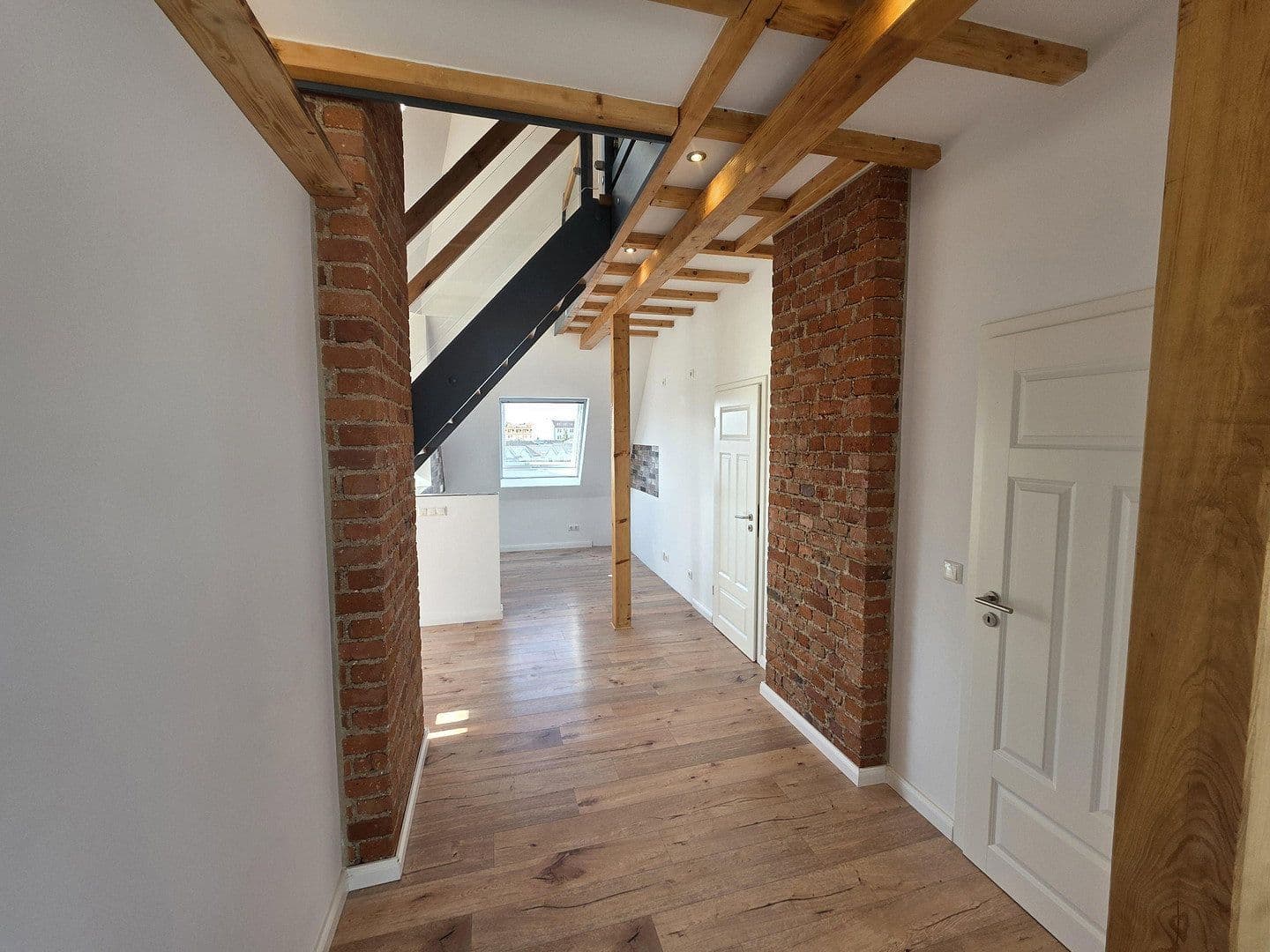 Prenájom bytu 3-izbový 67 m², Weidenhof 24, Leipzig, Sasko Prenájom bytu 3-izbový 67 m², Weidenhof 24, Leipzig, Sasko