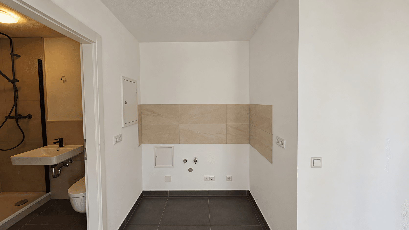 Predaj bytu 1-izbový 38 m², Arthur-Hoffmann-Straße 90, Leipzig, Sasko Predaj bytu 1-izbový 38 m², Arthur-Hoffmann-Straße 90, Leipzig, Sasko