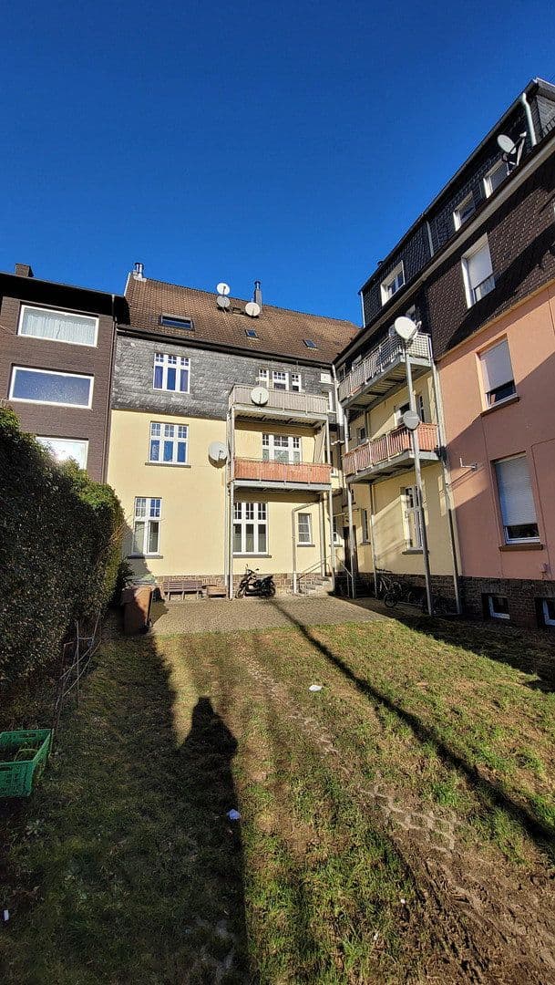 Prenájom bytu 4-izbový 113 m², Gummersbach, Severné Porýnie - Westfálsko Prenájom bytu 4-izbový 113 m², Gummersbach, Severné Porýnie - Westfálsko