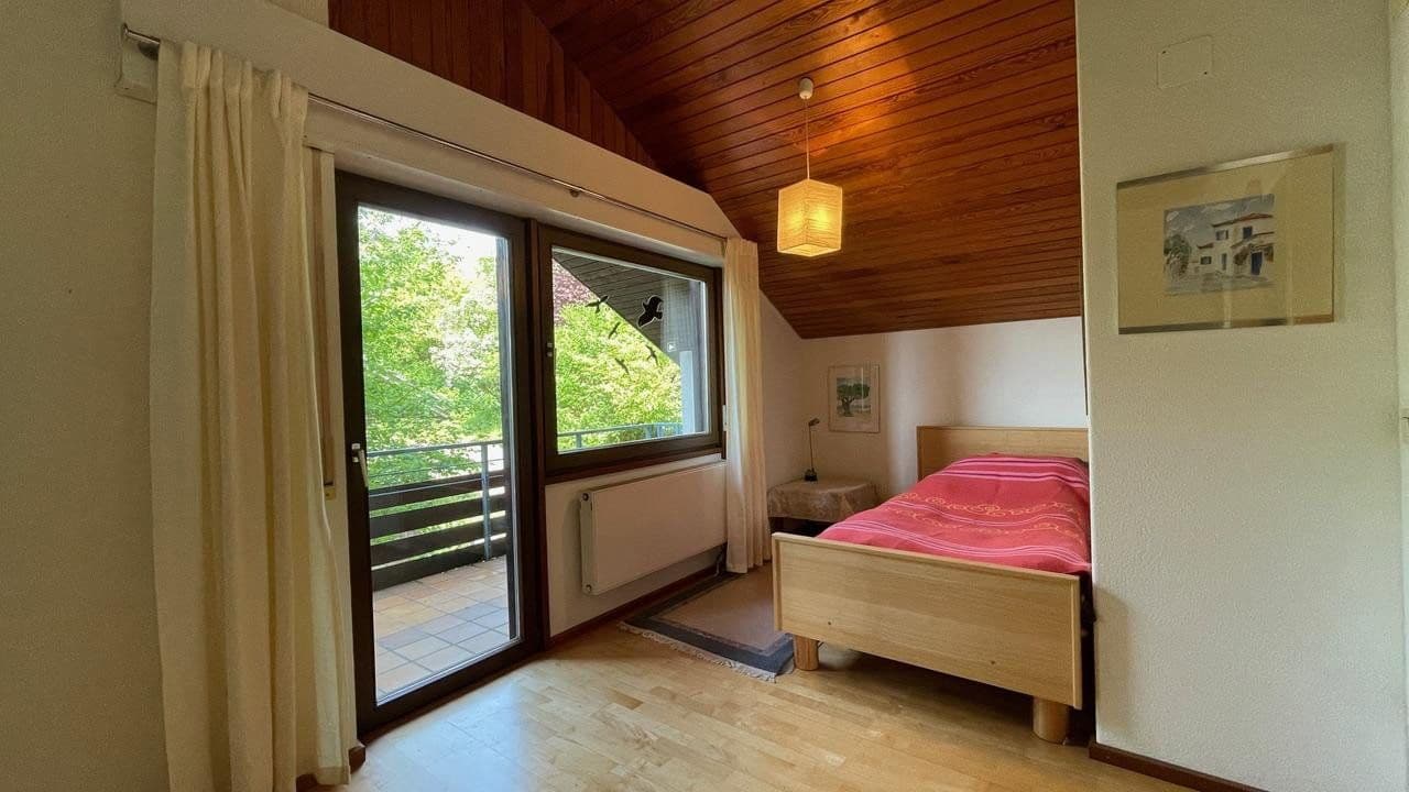 Predaj domu 233 m², pozemok 875 m², Schriesheim, Bádensko-Wurttembersko Predaj domu 233 m², pozemok 875 m², Schriesheim, Bádensko-Wurttembersko