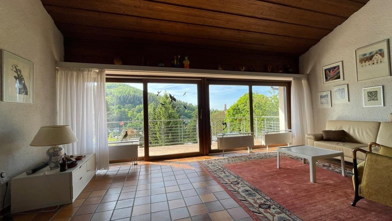 Predaj domu 233 m², pozemok 875 m², Schriesheim, Bádensko-Wurttembersko Predaj domu 233 m², pozemok 875 m², Schriesheim, Bádensko-Wurttembersko