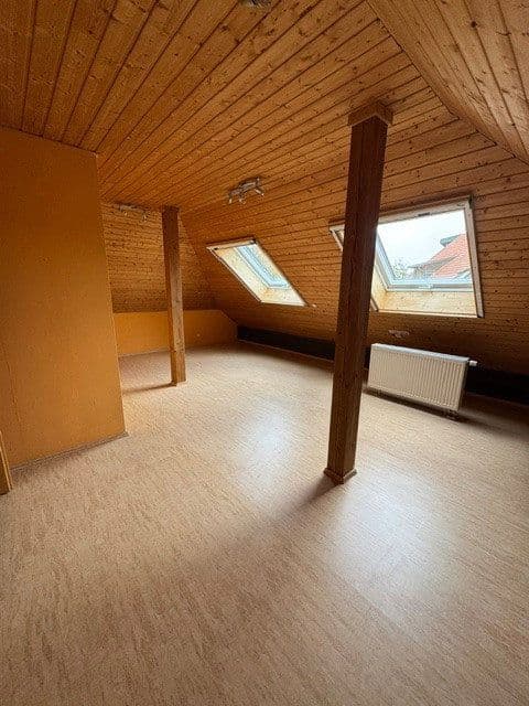 Predaj domu 266 m², pozemok 734 m², Grünsfeld, Bádensko-Wurttembersko Predaj domu 266 m², pozemok 734 m², Grünsfeld, Bádensko-Wurttembersko