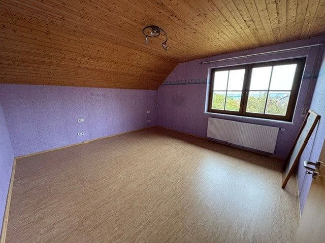 Predaj domu 266 m², pozemok 734 m², Grünsfeld, Bádensko-Wurttembersko Predaj domu 266 m², pozemok 734 m², Grünsfeld, Bádensko-Wurttembersko