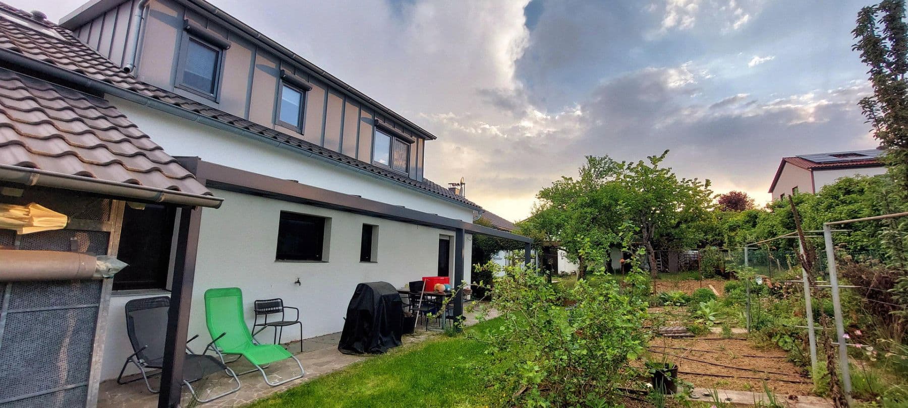Predaj domu 186 m², pozemok 756 m², Herrenberg, Bádensko-Wurttembersko Predaj domu 186 m², pozemok 756 m², Herrenberg, Bádensko-Wurttembersko