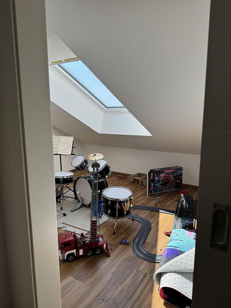 Predaj domu 186 m², pozemok 756 m², Herrenberg, Bádensko-Wurttembersko Predaj domu 186 m², pozemok 756 m², Herrenberg, Bádensko-Wurttembersko