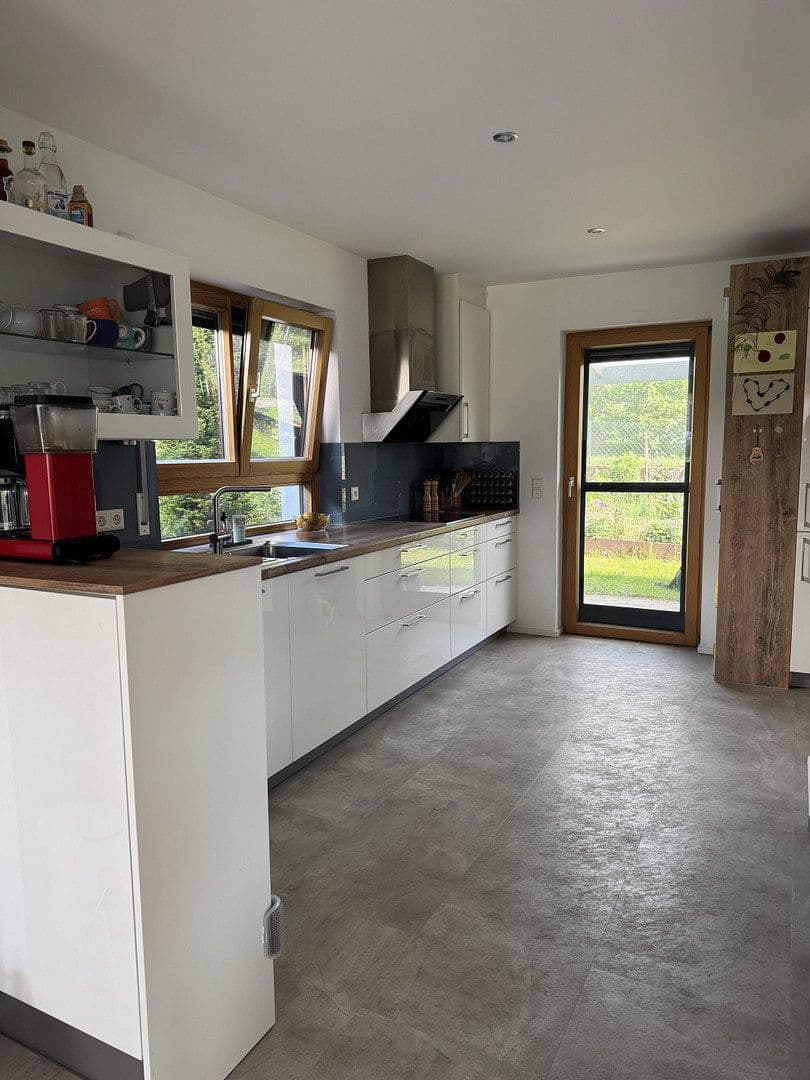 Predaj domu 186 m², pozemok 756 m², Herrenberg, Bádensko-Wurttembersko Predaj domu 186 m², pozemok 756 m², Herrenberg, Bádensko-Wurttembersko