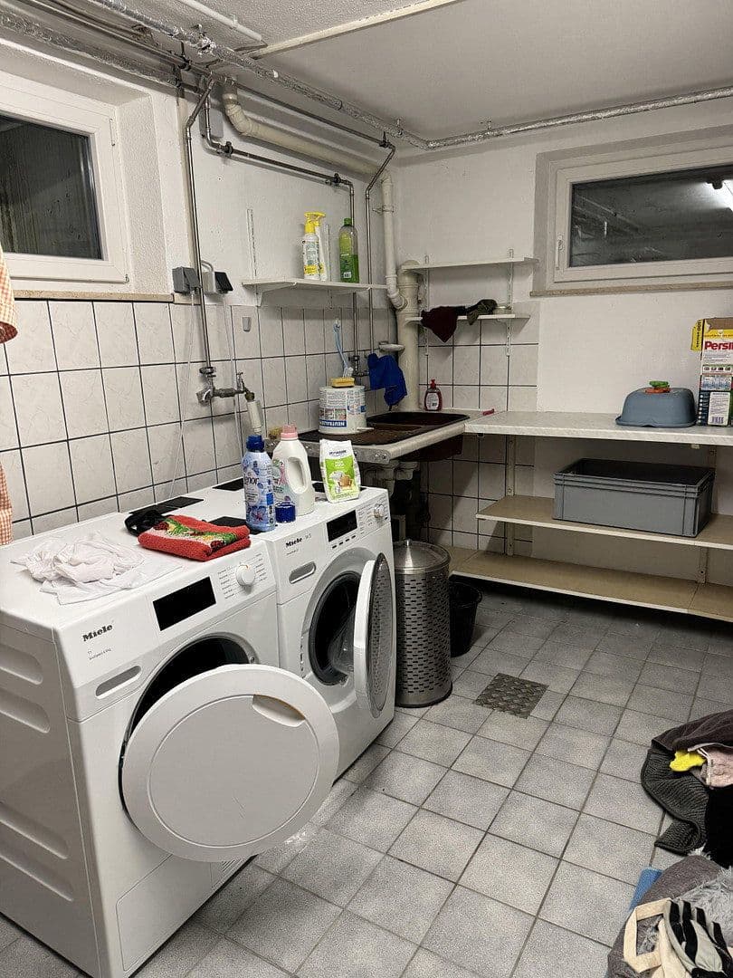 Predaj domu 186 m², pozemok 756 m², Herrenberg, Bádensko-Wurttembersko Predaj domu 186 m², pozemok 756 m², Herrenberg, Bádensko-Wurttembersko