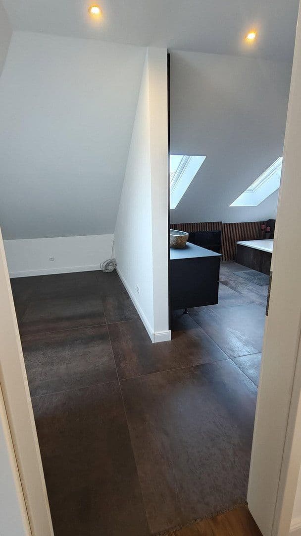 Predaj domu 227 m², pozemok 740 m², Bremen, Brémy Predaj domu 227 m², pozemok 740 m², Bremen, Brémy