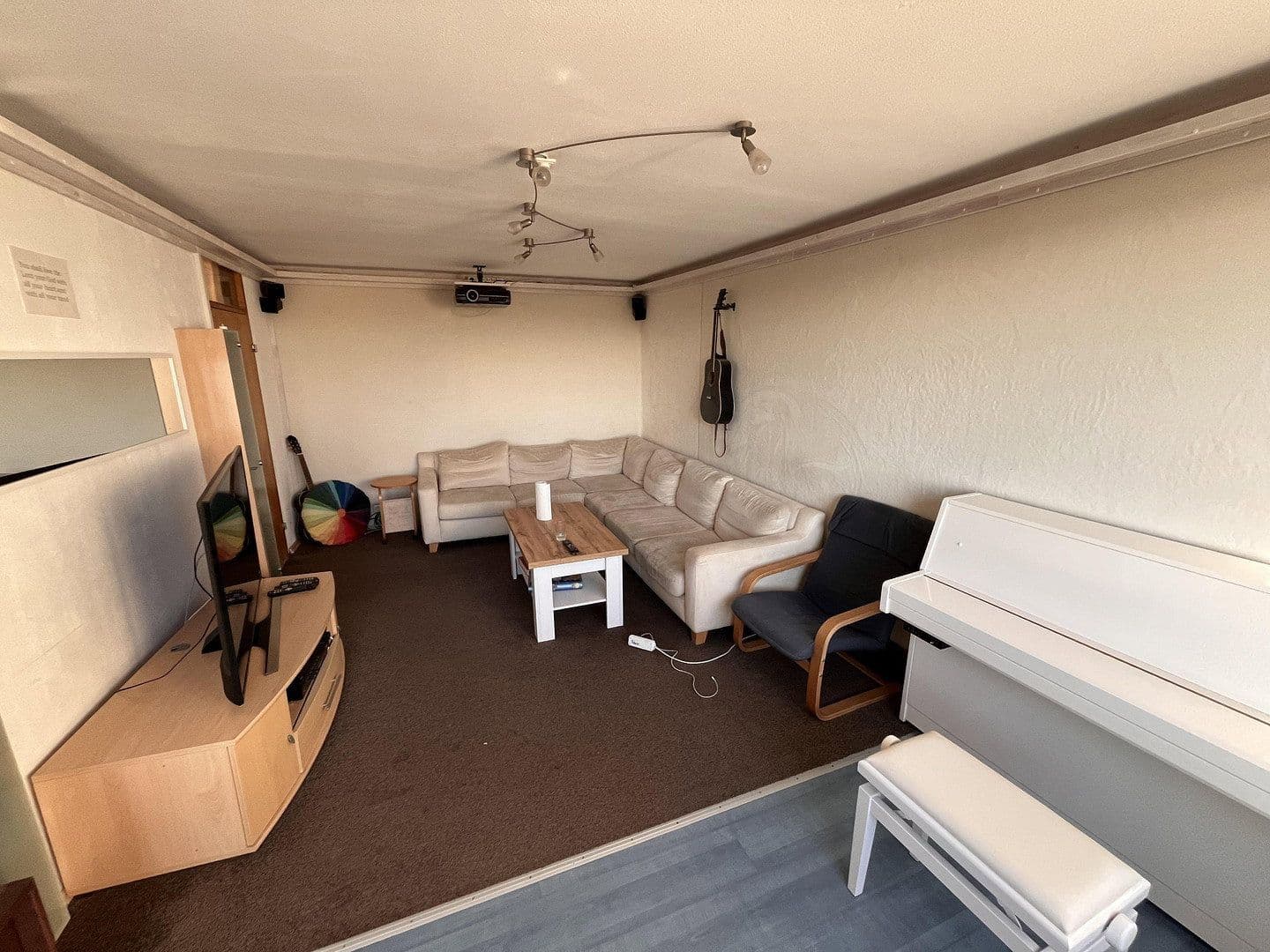Predaj bytu 6-izbový 132 m², Stuttgart, Bádensko-Wurttembersko Predaj bytu 6-izbový 132 m², Stuttgart, Bádensko-Wurttembersko