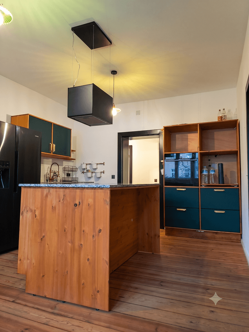 Predaj bytu 3-izbový 93 m², Berlin, Berlín Predaj bytu 3-izbový 93 m², Berlin, Berlín