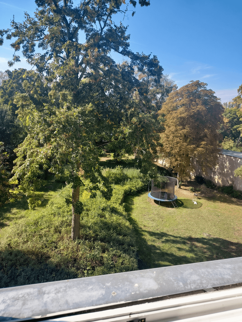 Predaj bytu 3-izbový 93 m², Berlin, Berlín Predaj bytu 3-izbový 93 m², Berlin, Berlín