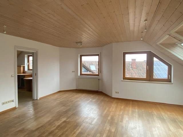 Predaj bytu 4-izbový 107 m², Herbrechtingen, Bádensko-Wurttembersko Predaj bytu 4-izbový 107 m², Herbrechtingen, Bádensko-Wurttembersko