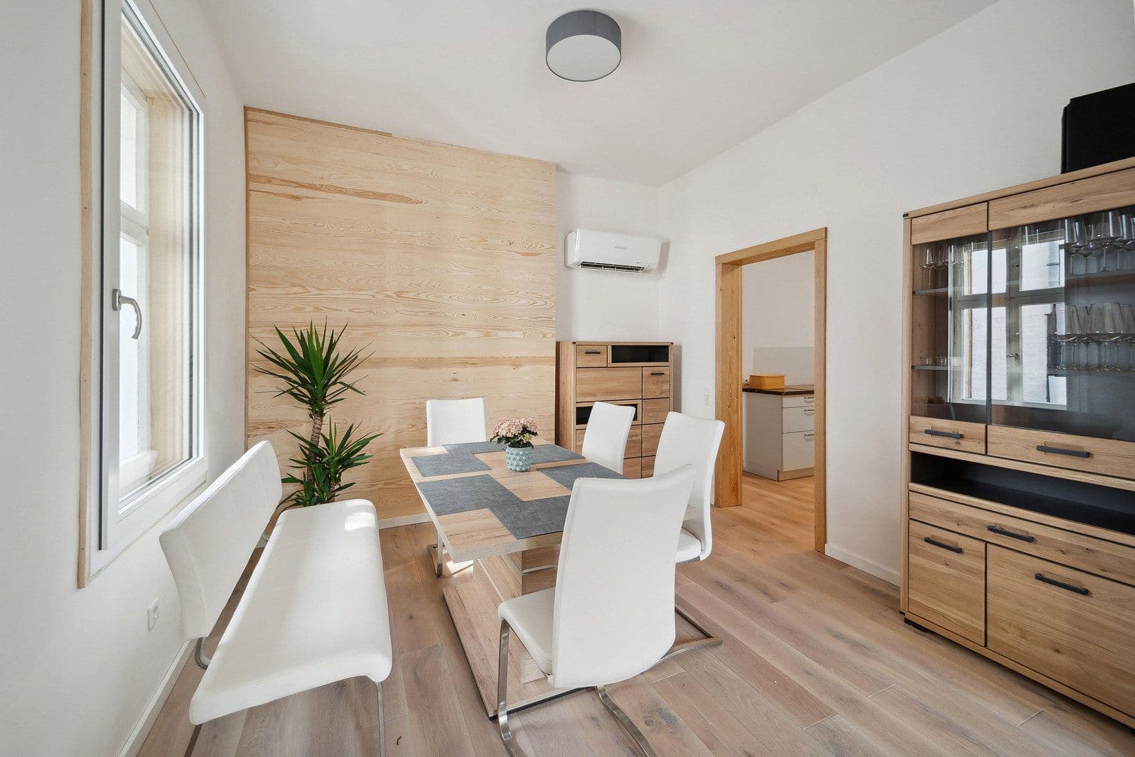 Prenájom domu 152 m², pozemok 600 m², Mittelstraße, 1, Leichlingen, Severné Porýnie - Westfálsko Prenájom domu 152 m², pozemok 600 m², Mittelstraße, 1, Leichlingen, Severné Porýnie - Westfálsko