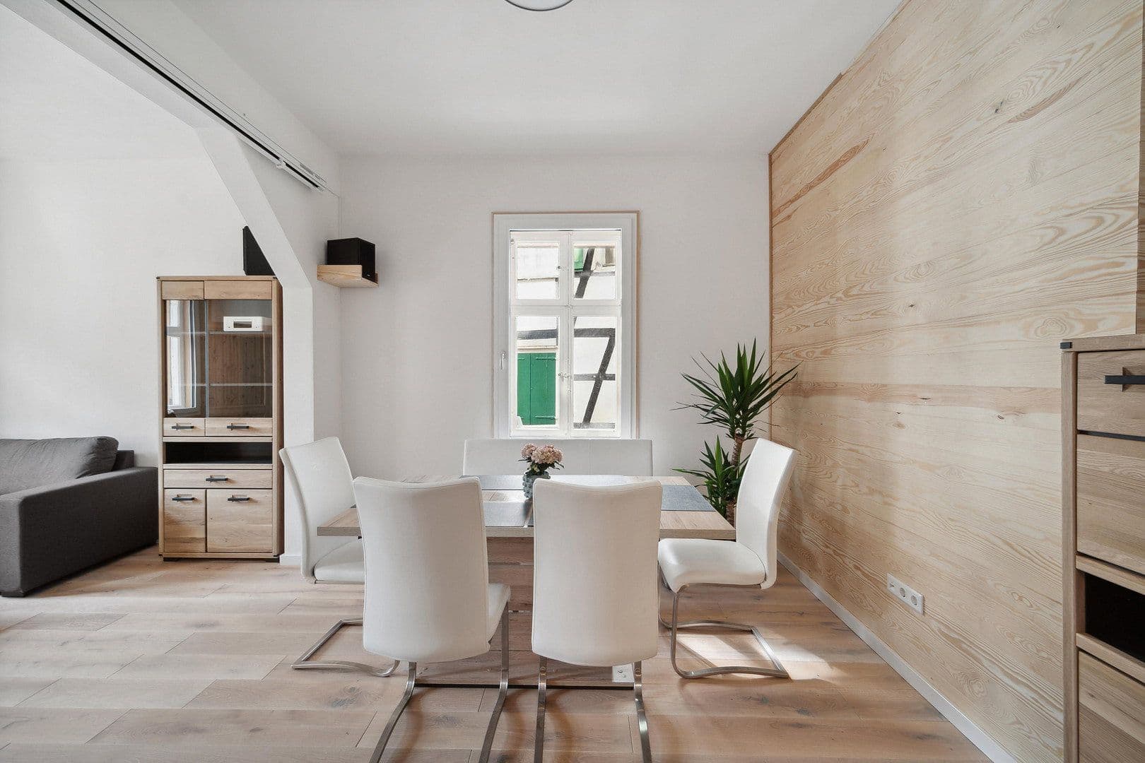 Prenájom domu 152 m², pozemok 600 m², Mittelstraße, 1, Leichlingen, Severné Porýnie - Westfálsko Prenájom domu 152 m², pozemok 600 m², Mittelstraße, 1, Leichlingen, Severné Porýnie - Westfálsko
