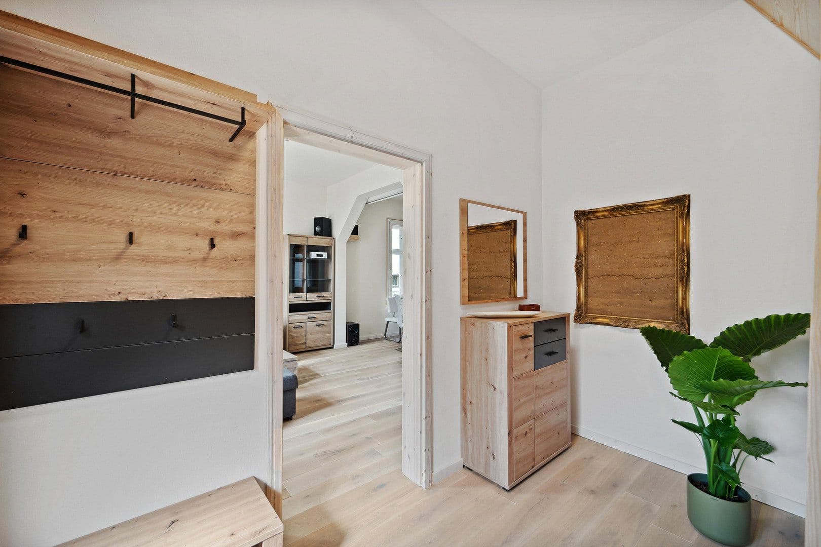 Prenájom domu 152 m², pozemok 600 m², Mittelstraße, 1, Leichlingen, Severné Porýnie - Westfálsko Prenájom domu 152 m², pozemok 600 m², Mittelstraße, 1, Leichlingen, Severné Porýnie - Westfálsko
