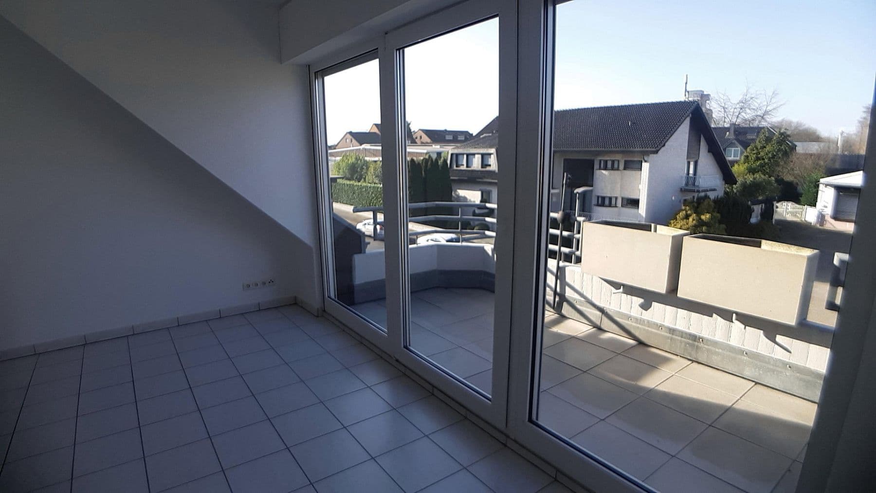 Prenájom bytu 2-izbový 86 m², Herzogenrath, Severné Porýnie - Westfálsko Prenájom bytu 2-izbový 86 m², Herzogenrath, Severné Porýnie - Westfálsko