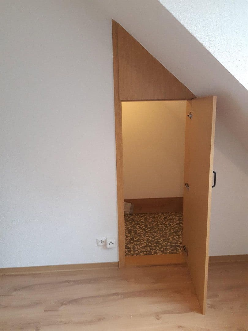 Prenájom bytu 2-izbový 86 m², Herzogenrath, Severné Porýnie - Westfálsko Prenájom bytu 2-izbový 86 m², Herzogenrath, Severné Porýnie - Westfálsko