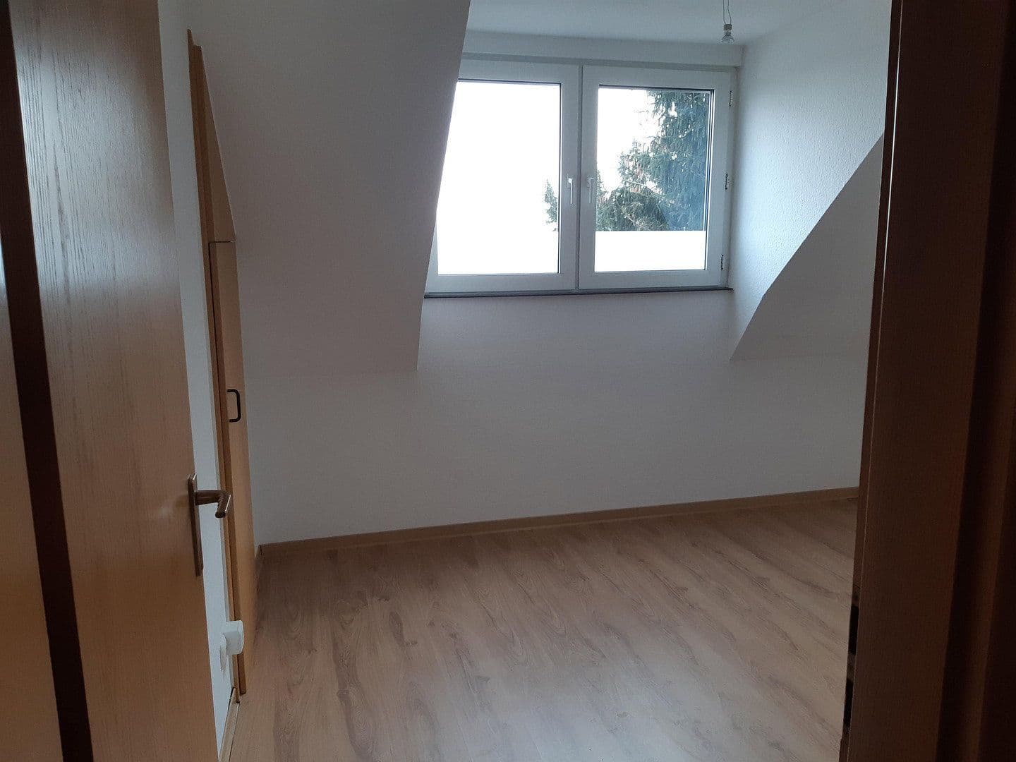 Prenájom bytu 2-izbový 86 m², Herzogenrath, Severné Porýnie - Westfálsko Prenájom bytu 2-izbový 86 m², Herzogenrath, Severné Porýnie - Westfálsko