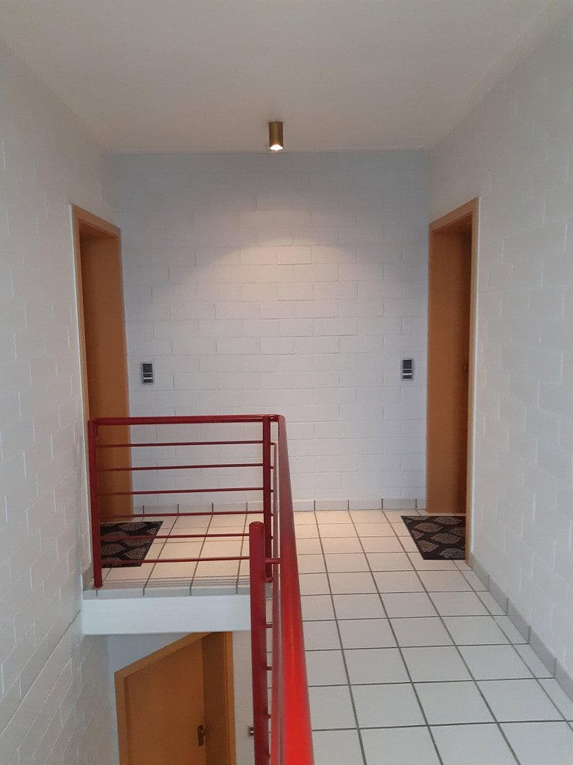 Prenájom bytu 2-izbový 86 m², Herzogenrath, Severné Porýnie - Westfálsko Prenájom bytu 2-izbový 86 m², Herzogenrath, Severné Porýnie - Westfálsko