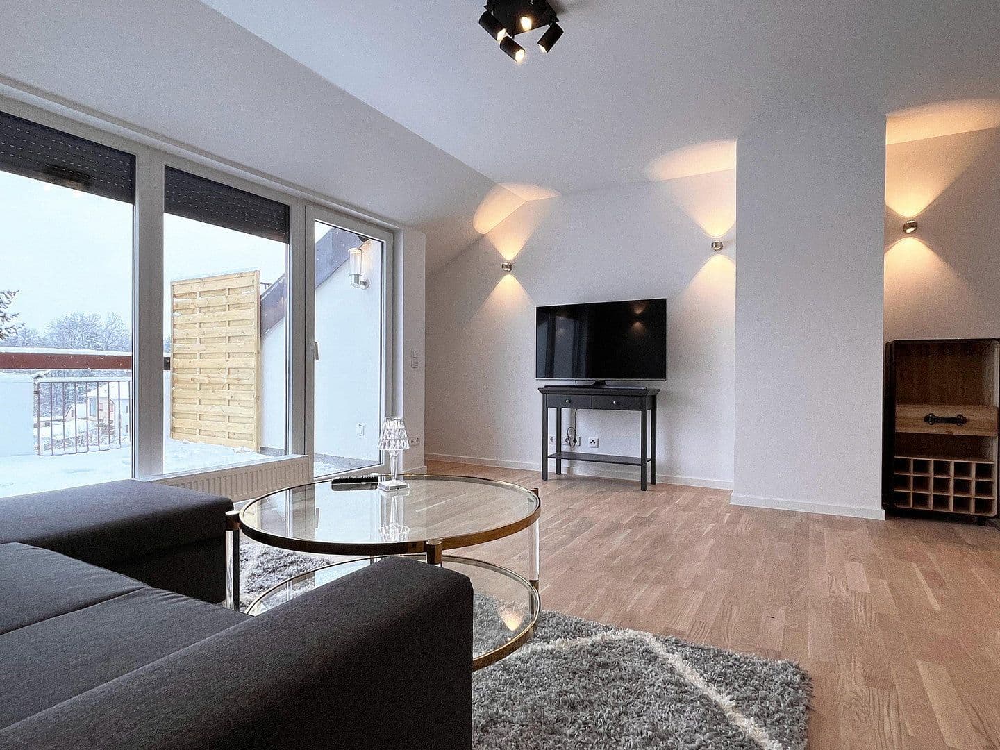 Prenájom bytu 4-izbový 98 m², Olching bei München, Bavorsko Prenájom bytu 4-izbový 98 m², Olching bei München, Bavorsko