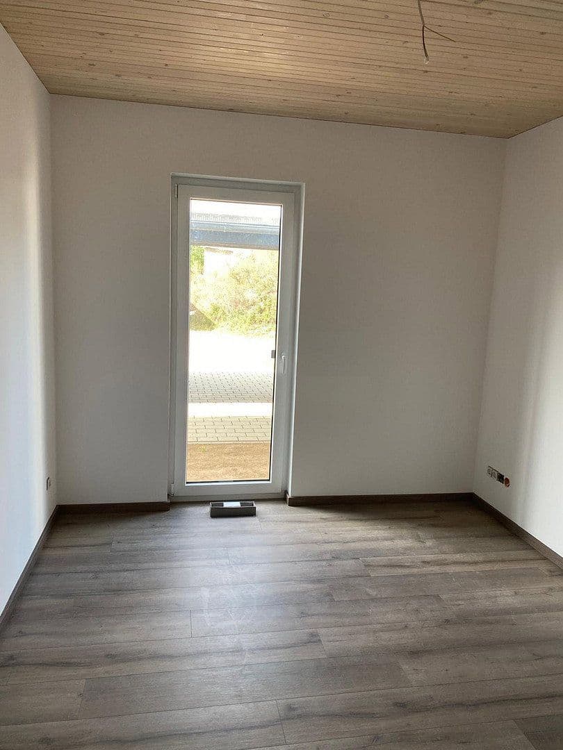 Prenájom bytu 3-izbový 98 m², Hofgeismar Stadt, Hofgeismar, Hesensko Prenájom bytu 3-izbový 98 m², Hofgeismar Stadt, Hofgeismar, Hesensko