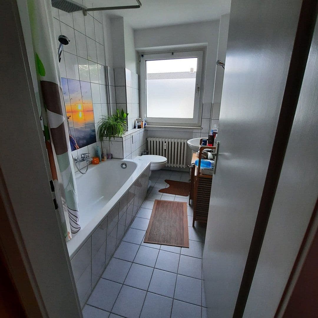Prenájom bytu 3-izbový 74 m², Hameln, Dolné Sasko Prenájom bytu 3-izbový 74 m², Hameln, Dolné Sasko