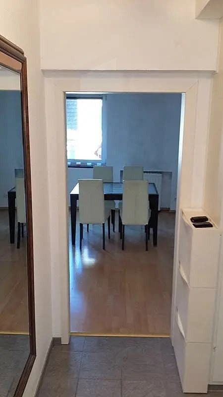 Prenájom bytu 2-izbový 68 m², Victoriastr. 20, Köln, Severné Porýnie - Westfálsko Prenájom bytu 2-izbový 68 m², Victoriastr. 20, Köln, Severné Porýnie - Westfálsko