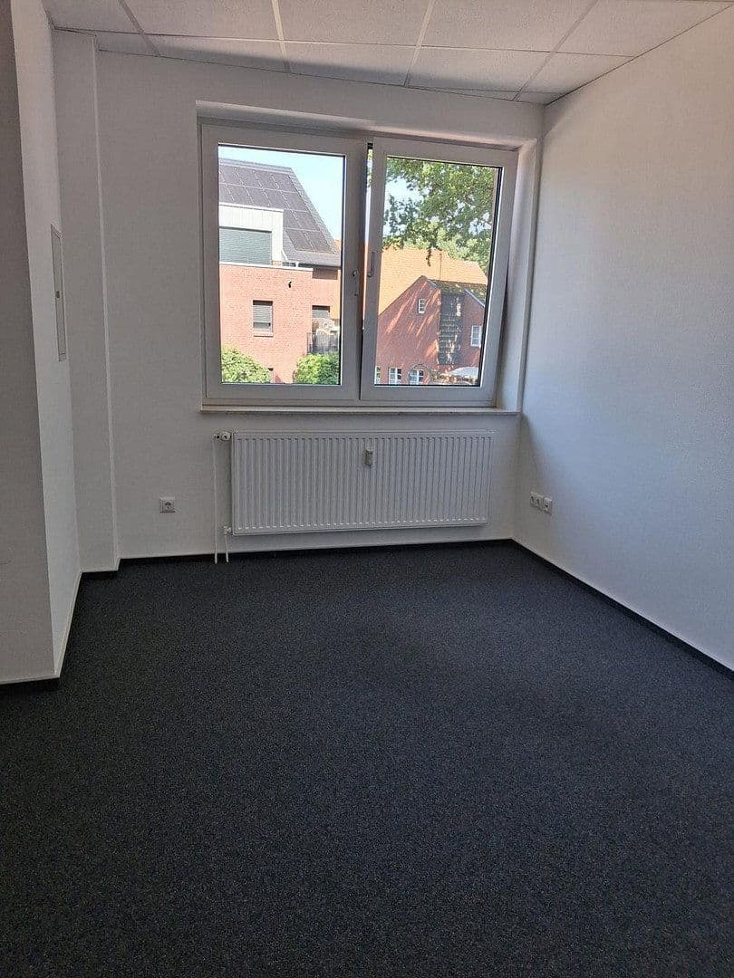 Prenájom kancelárie 107 m², Poststrasse 10-12, Zeven, Dolné Sasko Prenájom kancelárie 107 m², Poststrasse 10-12, Zeven, Dolné Sasko