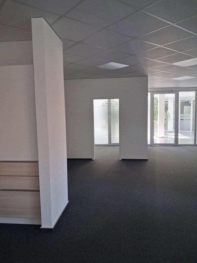 Prenájom kancelárie 107 m², Poststrasse 10-12, Zeven, Dolné Sasko Prenájom kancelárie 107 m², Poststrasse 10-12, Zeven, Dolné Sasko