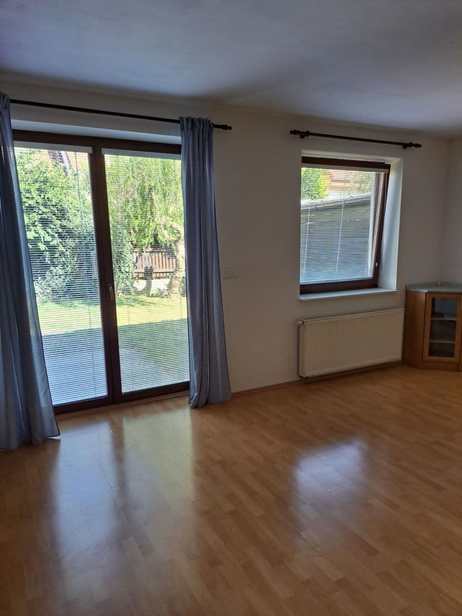 Prenájom domu 125 m², pozemok 212 m², Krylova, Zeleneč, Středočeský kraj Prenájom domu 125 m², pozemok 212 m², Krylova, Zeleneč, Středočeský kraj