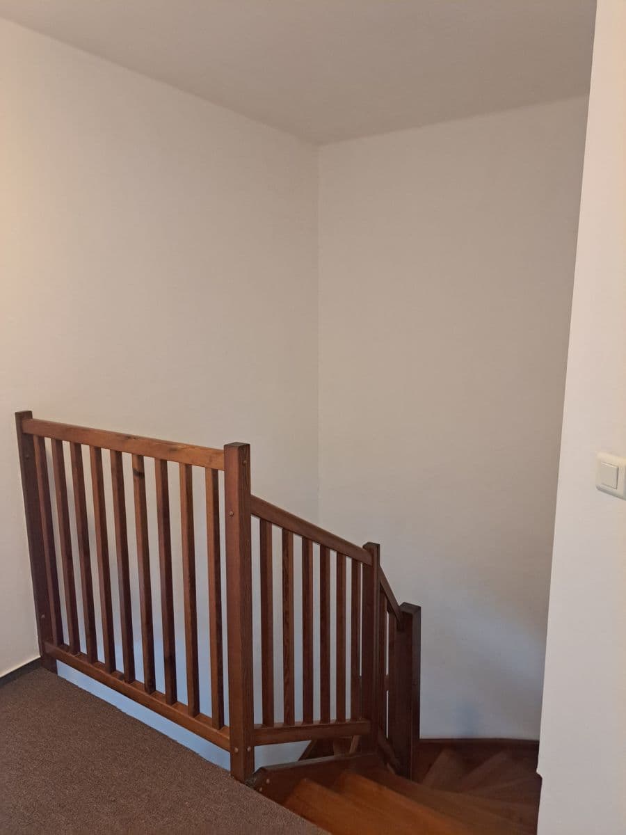 Prenájom domu 125 m², pozemok 212 m², Krylova, Zeleneč, Středočeský kraj Prenájom domu 125 m², pozemok 212 m², Krylova, Zeleneč, Středočeský kraj