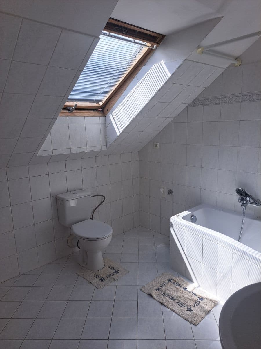 Prenájom domu 125 m², pozemok 212 m², Krylova, Zeleneč, Středočeský kraj Prenájom domu 125 m², pozemok 212 m², Krylova, Zeleneč, Středočeský kraj