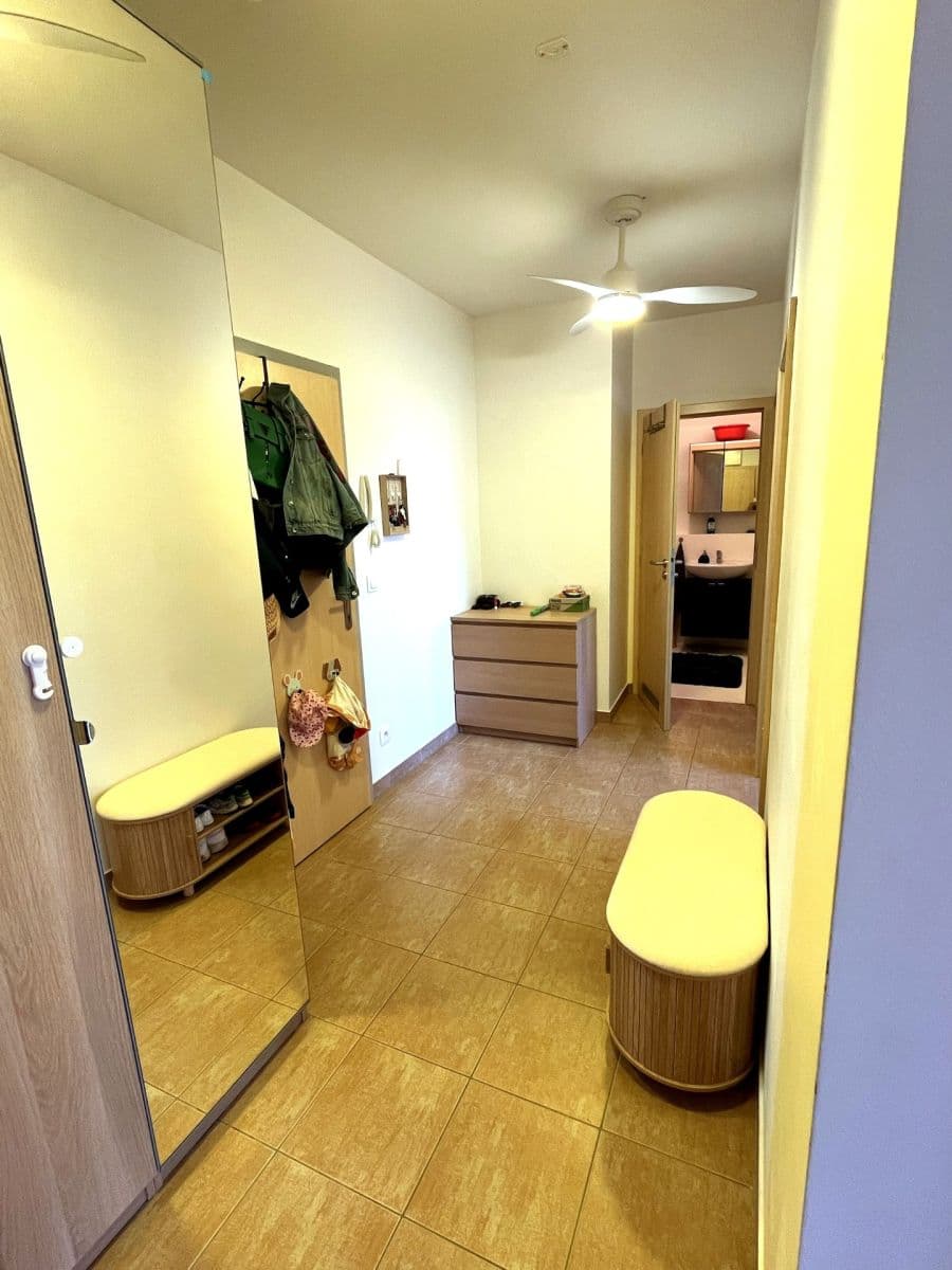 Prenájom bytu 3-izbový 70 m², Miloše Havla, Praha, Praha Prenájom bytu 3-izbový 70 m², Miloše Havla, Praha, Praha