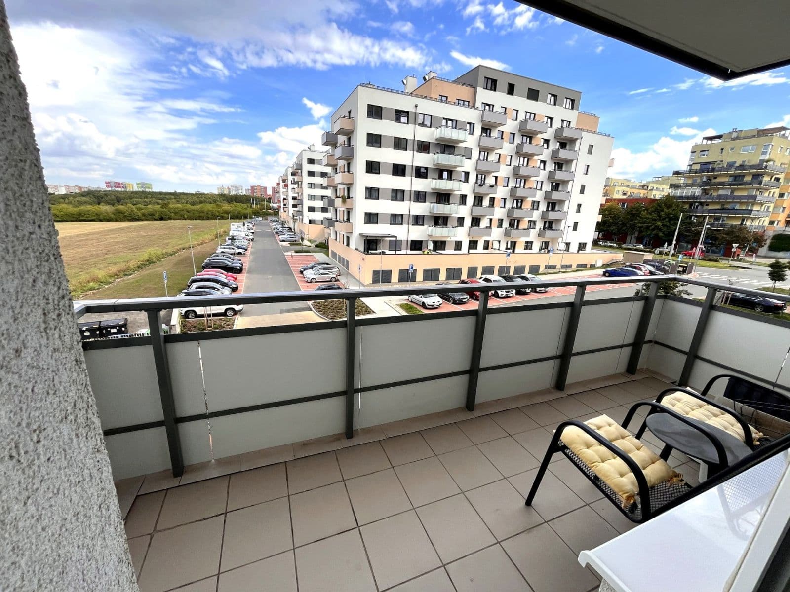 Prenájom bytu 3-izbový 70 m², Miloše Havla, Praha, Praha Prenájom bytu 3-izbový 70 m², Miloše Havla, Praha, Praha