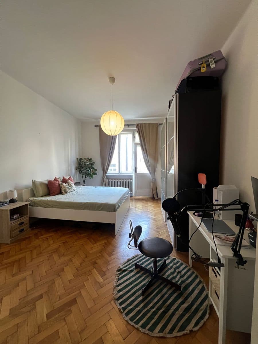 Prenájom bytu 2-izbový 55 m², Mikovcova, Praha, Praha Prenájom bytu 2-izbový 55 m², Mikovcova, Praha, Praha
