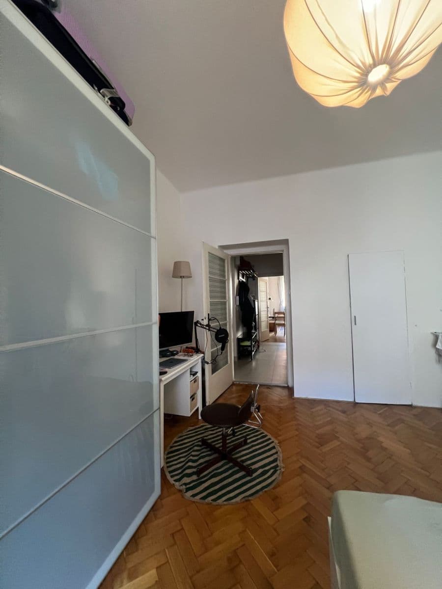 Prenájom bytu 2-izbový 55 m², Mikovcova, Praha, Praha Prenájom bytu 2-izbový 55 m², Mikovcova, Praha, Praha